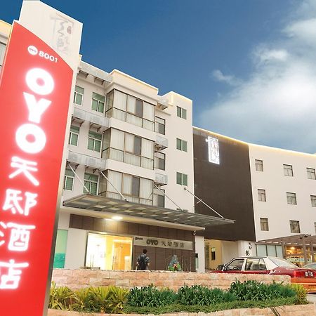 Oyo8001 Tiandi Hotel เซินเจิ้น ภายนอก รูปภาพ