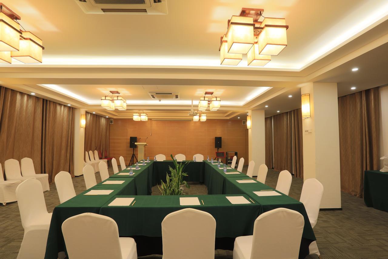 Oyo8001 Tiandi Hotel เซินเจิ้น ภายนอก รูปภาพ