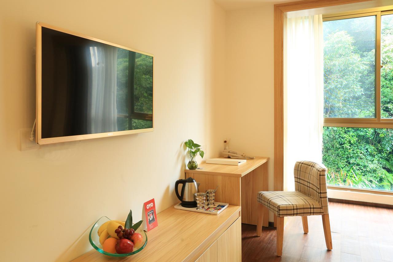 Oyo8001 Tiandi Hotel เซินเจิ้น ภายนอก รูปภาพ