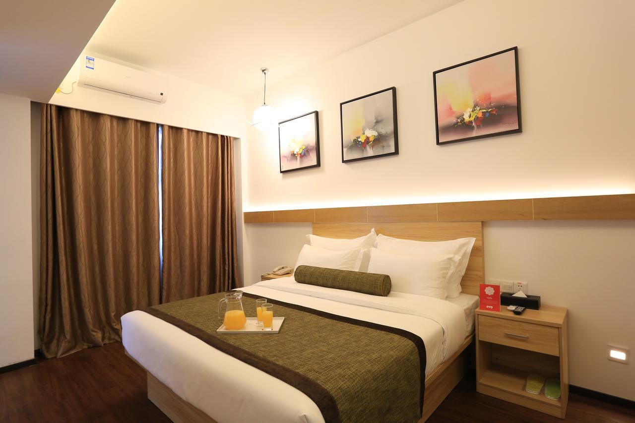 Oyo8001 Tiandi Hotel เซินเจิ้น ภายนอก รูปภาพ