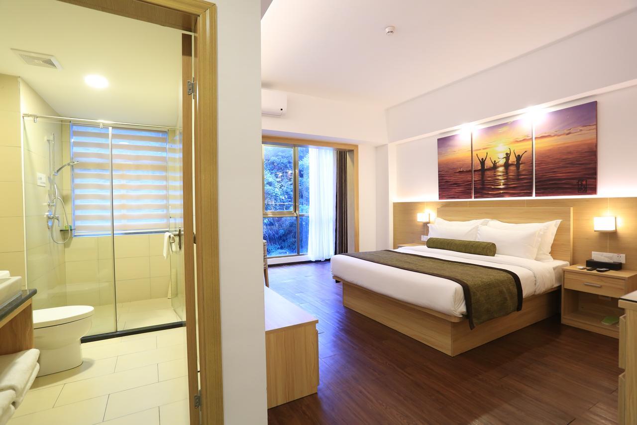Oyo8001 Tiandi Hotel เซินเจิ้น ภายนอก รูปภาพ
