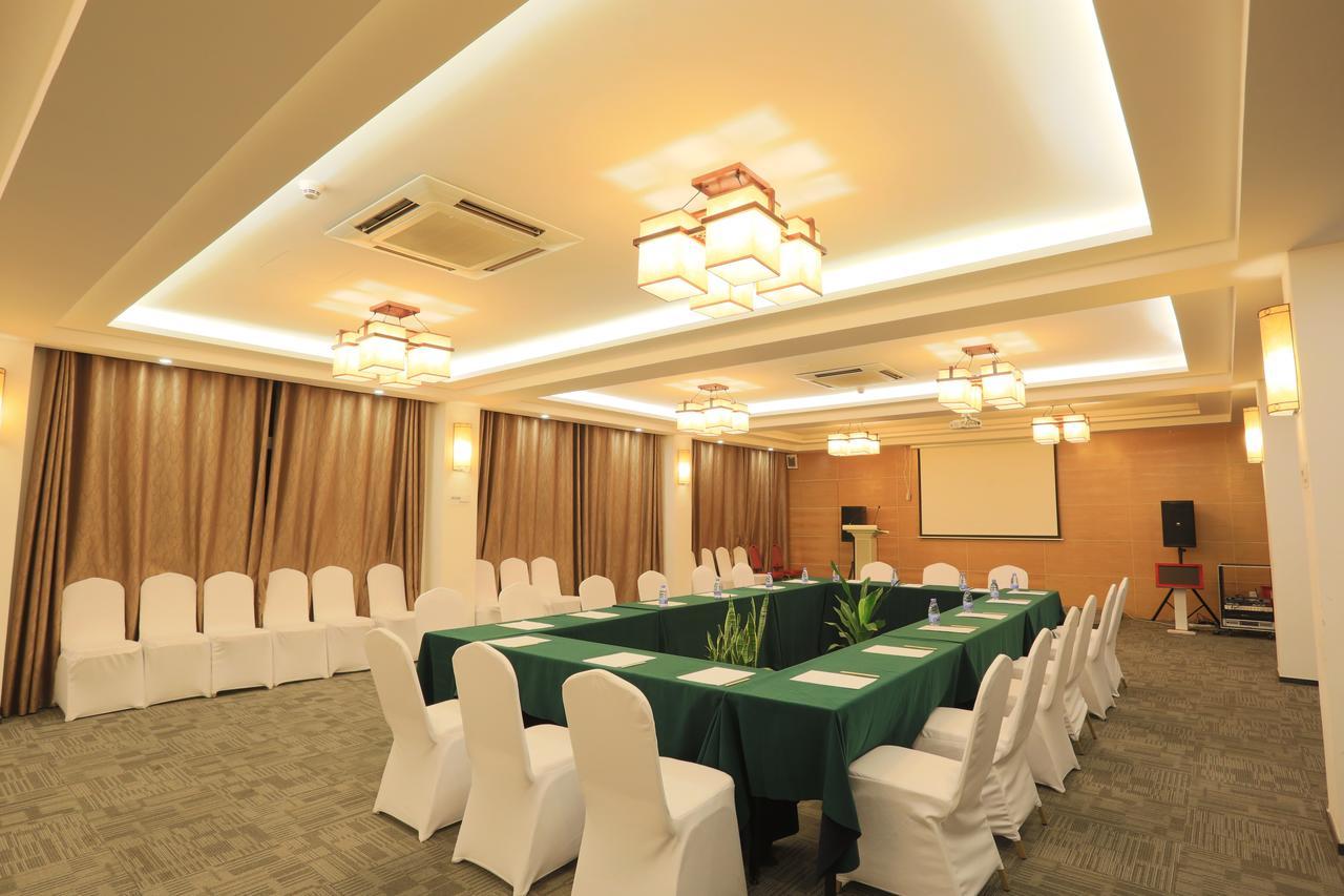 Oyo8001 Tiandi Hotel เซินเจิ้น ภายนอก รูปภาพ
